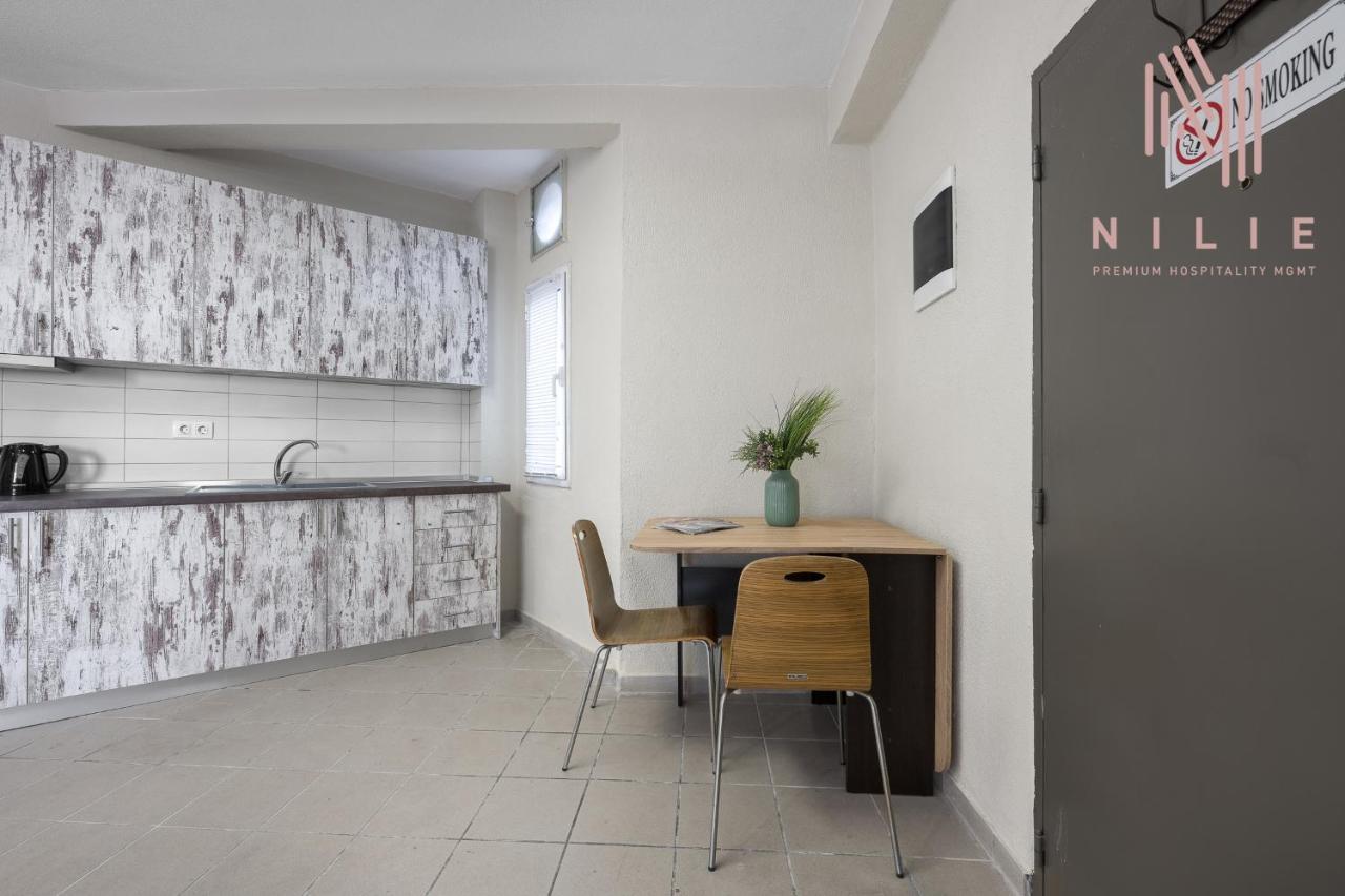Bauhaus Apartment Thessaloniki Exterior photo